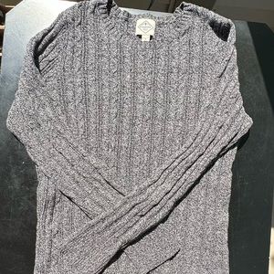 Women’s Large St. John’s Bay Sweater